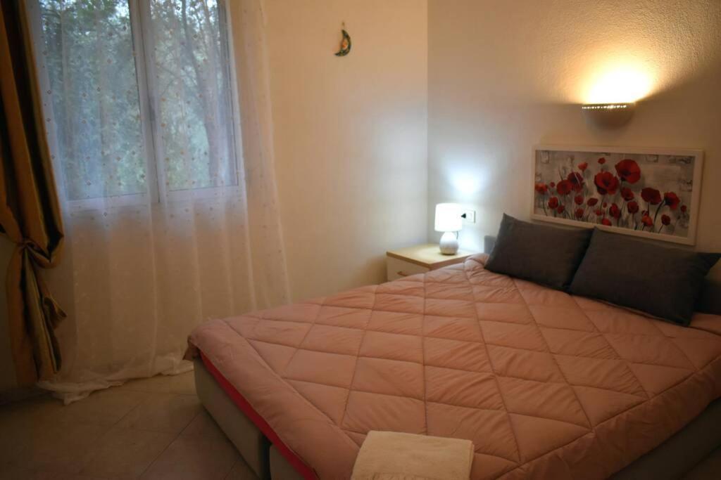 Vedere Vale Piu Di Mille Parole Badesi Exterior photo
